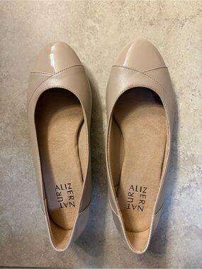 Naturalizer Nude Patent Cap-Toe Ballet Flats